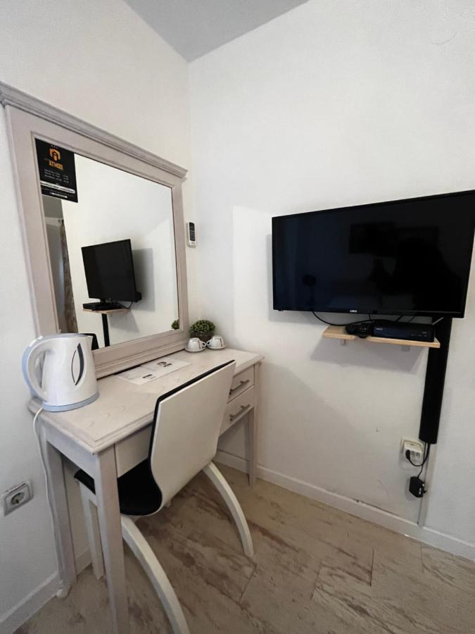Athos Guesthouse Kotor Ngoại thất bức ảnh