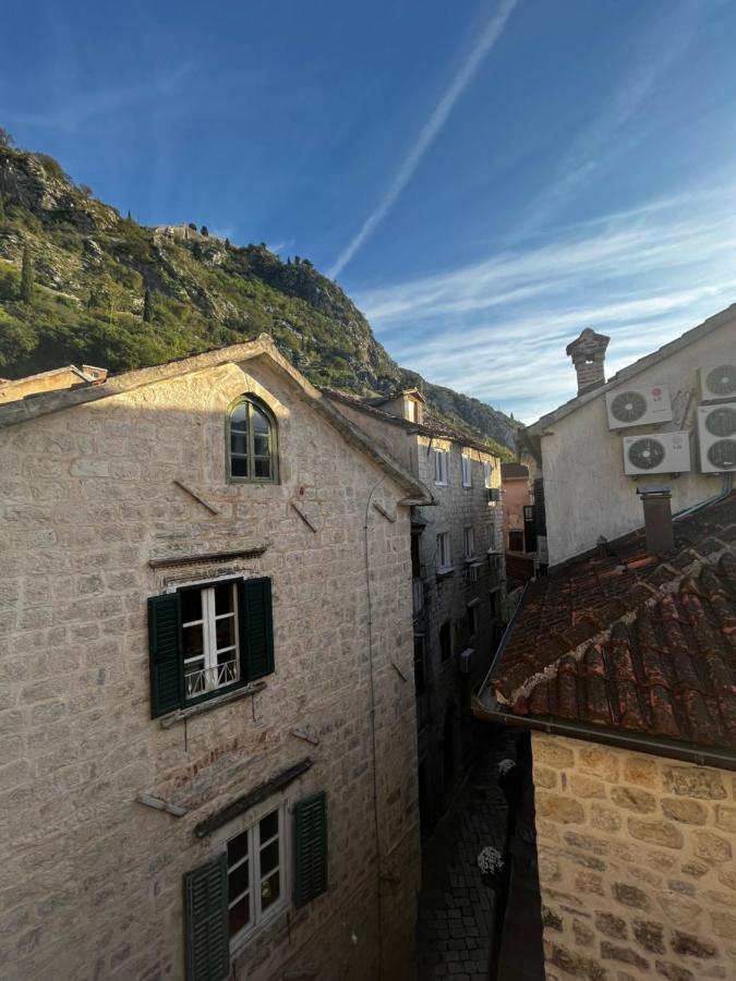 Athos Guesthouse Kotor Ngoại thất bức ảnh